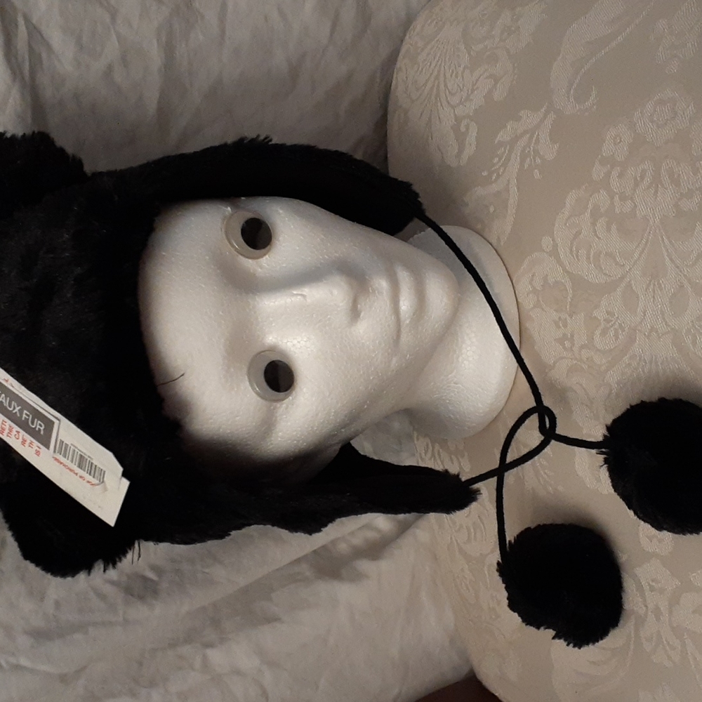 NWT From Dillards FAUXFUR caps with